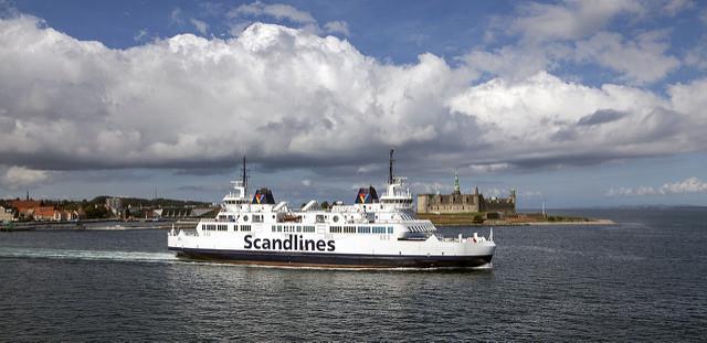 Helsingör Vi tar tåget till Helsingborg och därefter båt över sundet till Helsingör Helsingör, Danmark Onsdag 10 juli Tid: 09:00-16:00 c:a.