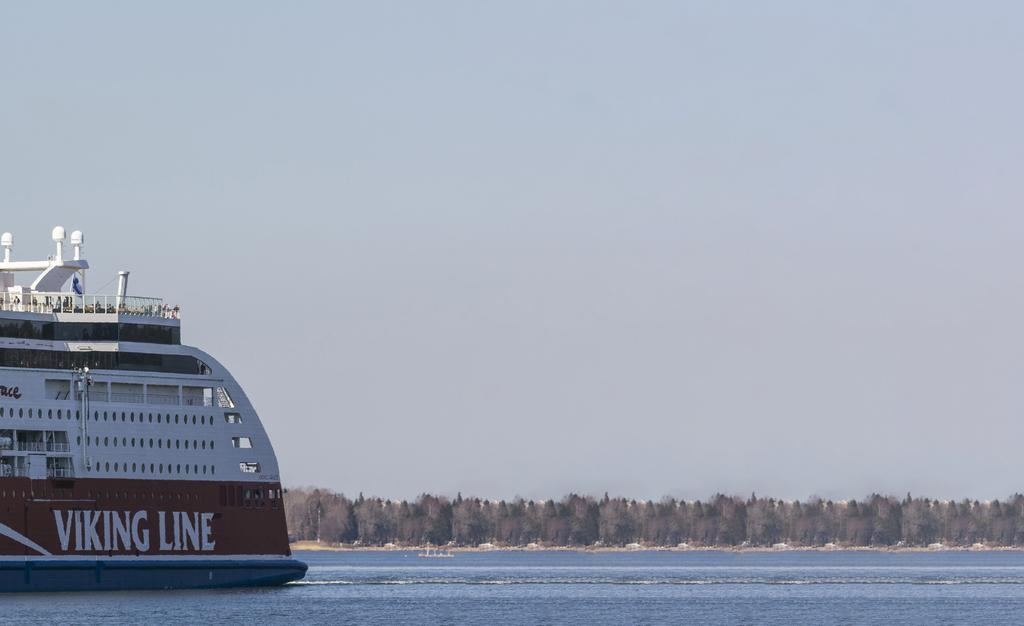 Genom att installera rotorsegel på fartyg