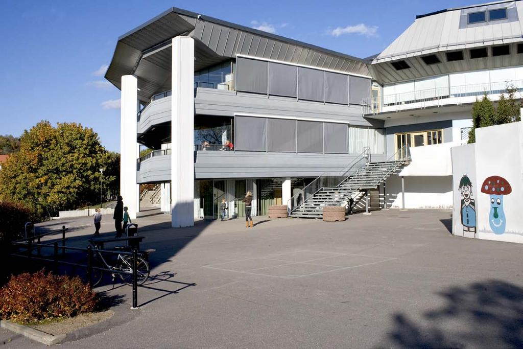 FRIDASKOLAN FRISTÅENDE F 9 565 elever I vår skola jobbar vi för att eleverna ska känna sig delaktiga och bekräftade så att de vågar gå sina egna vägar i livet.