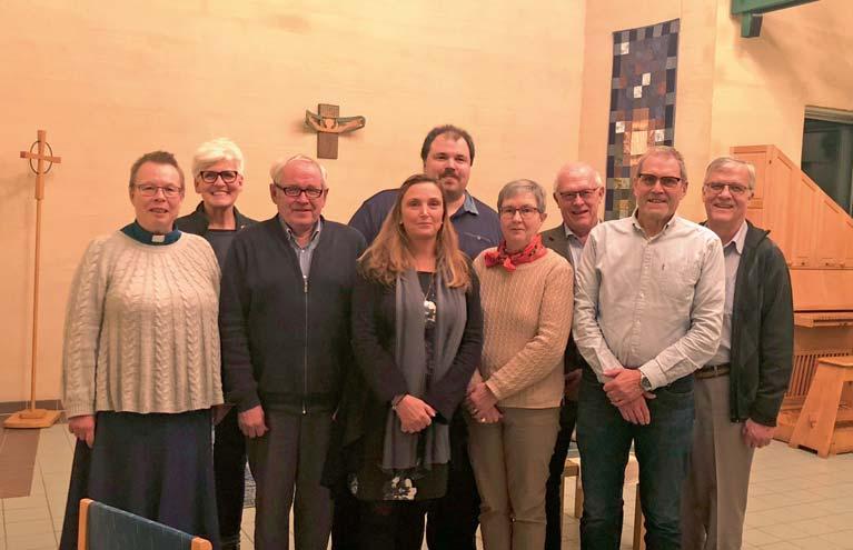 På kyrkogården bjöds värmande