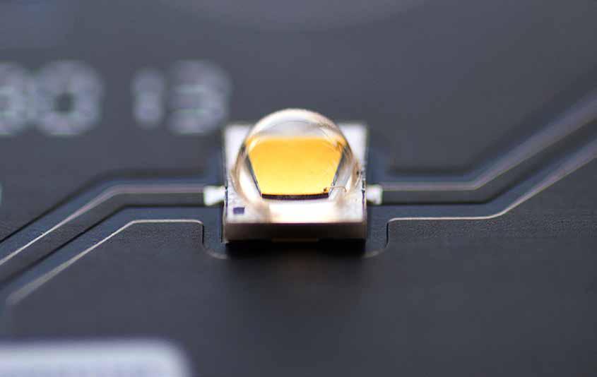 LED-moduler Hur kan kvaliteten hos LED fastställas? Det är ändamålsenligt att betrakta både själva dioderna och kontexten, det vill säga kretskortet.