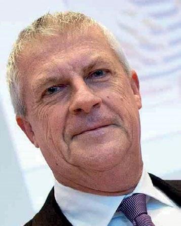 Harald Almström är läkare och disputerade vid Karolinska Institutet på en avhandling om övervakning av riskgraviditeter. Han har varit aktiv inom förlossningsvården i över 30 år.