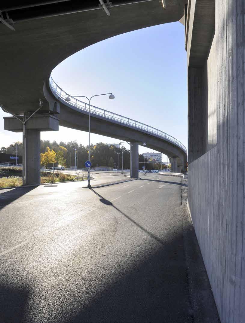 Bokslutskommuniké Januari - december SIGNALBRON Solna Operativ nettoomsättning exklusive nedskrivning av projektet Mall of Scandinavia 45 052 (43 820).