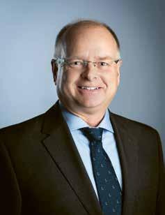 JOHAN HJERTONSSON Född 1968. Ledamot sedan 2015. Ledamot i: Swegon Group AB, Nederman Group AB. Utbildning: Civilekonom, Lunds Universitet, The General Management Program, Harvard.