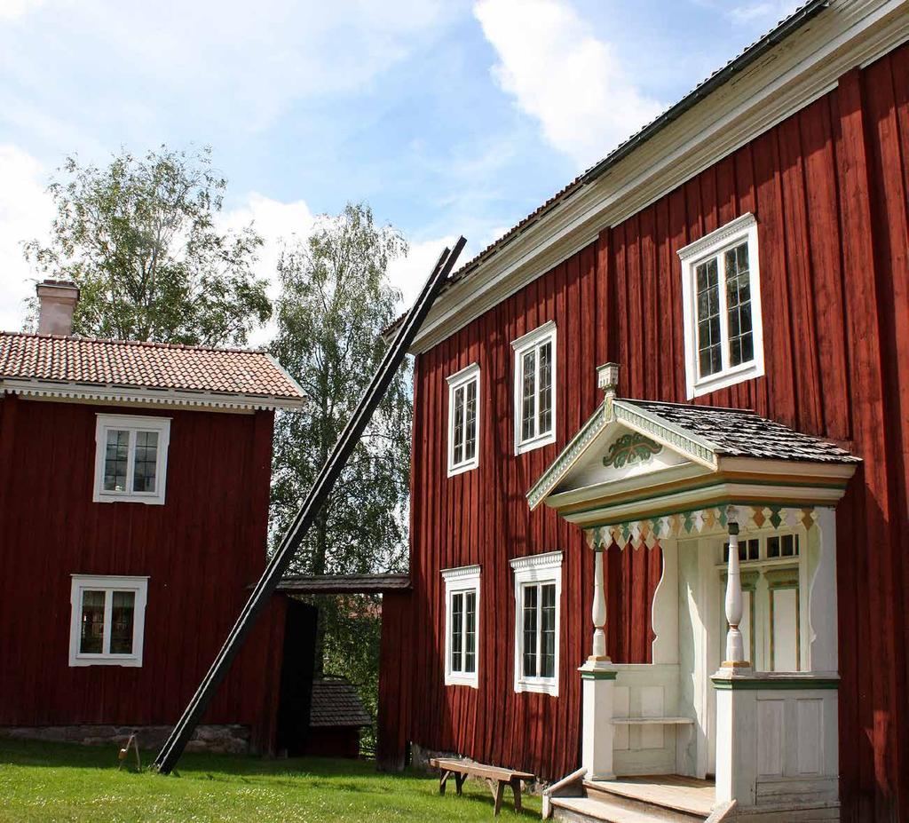 Unika Hälsingegårdar Sveriges 15:e världsarv! Hälsingegårdar blev 2012 ett av Sveriges världsarv, utsett av UNESCO som ett viktigt kulturarv.