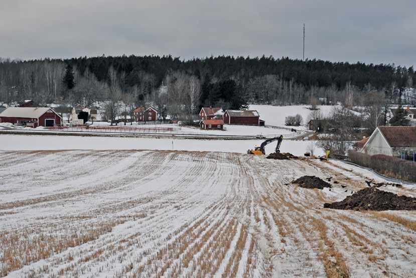 RAPPORT 2015:61 ARKEOLOGISK FÖRUNDERSÖKNING I FORM AV SCHAKTNINGSÖVERVAKNING Schaktningskontroll vid Tävelstad Inom delar av Tävelstad