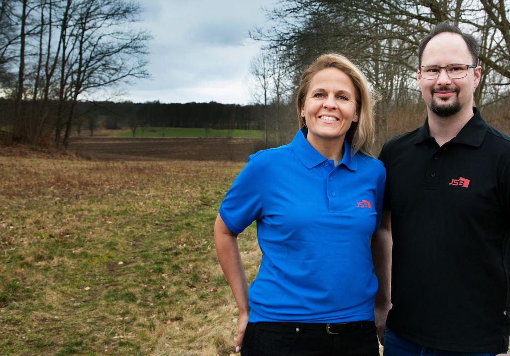 28 / HÅLLBARHET Petra Waltersson, hållbarhetschef Sonny Resin, kundservice eftermarknad En modern samhällsbyggare JSB arbetar målmedvetet och aktivt med hållbarhetsfrågor.