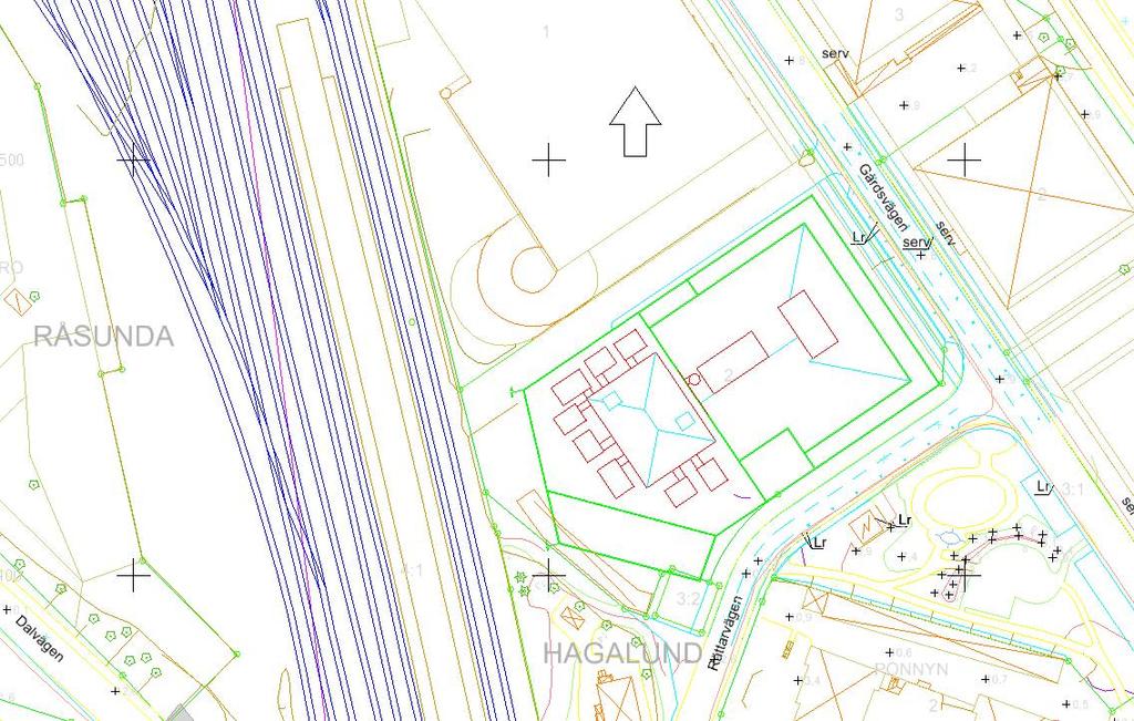 INLEDNING Skanska ska bygga ett nytt hus i kvarteret Tygeln 2, Solna. Huset planeras nära befintlig stambana. Detta PM behandlar de bergtekniska aspekterna inför fastställande av detaljplanen.
