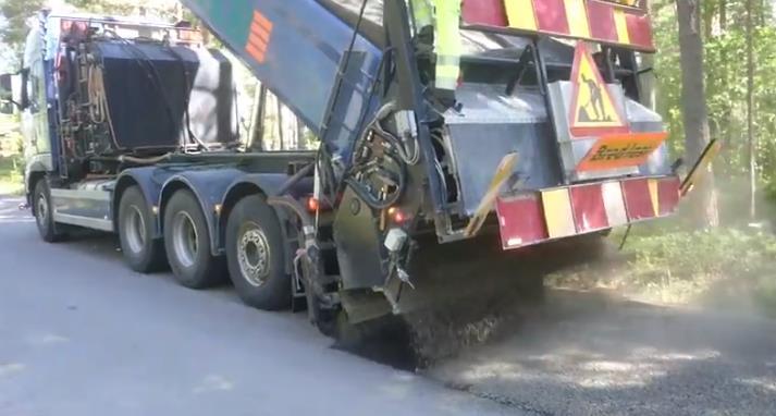 Berörda informerades och nödvändiga skyltar sattes upp.