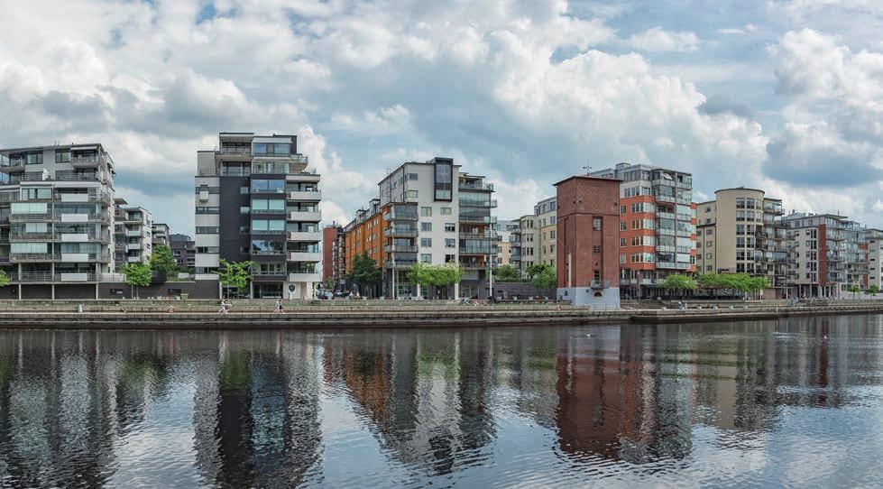 Politiska utvecklingsområden 2018 för att nå målen Strategierna omfattar delmål som konkretiserar målen samt strategiska val och prioriteringar som anger hur målen ska uppnås.