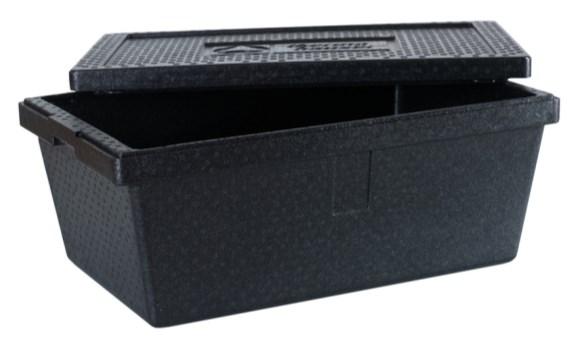 Box Compact Plus Lätt box inklusive lock med koniska sidor för smidig stapling där det finns brist på utrye. För transport och förvaring av temperaturkänsliga varor.