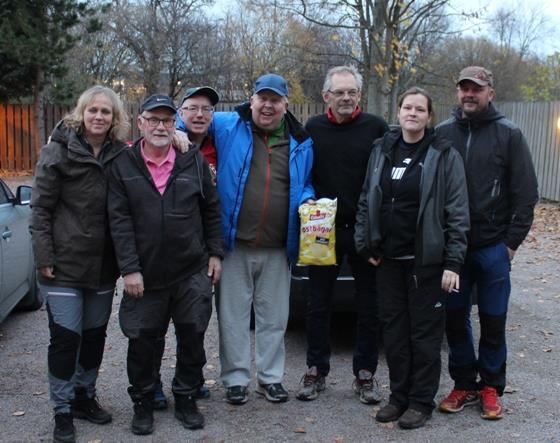 16 PreO DM PreO DM arrangerades söndagen den 21 oktober av FK Friskus Varberg vid strandpromenaden i Varberg. Det anordnades även en PreO tävling under lördagen på Getterön.