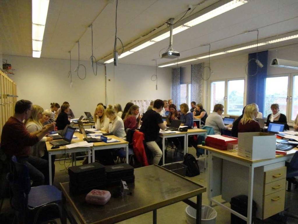 Första omgången lärarfortbildning (CPD) i Kristinenhamns kommun Kärnan i PROFILES-projektet kan sägas vara kontinuerlig professionell utveckling (Continuous Professional Development, CPD) för lärare.