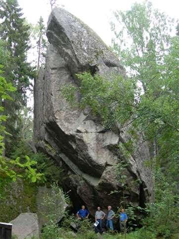 Olika typer av områdesskydd i Sverige Nationalpark riksdagen beslutar, staten måste äga marken Naturreservat länsstyrelse eller kommun beslutar Statlig, kommunal, privat mark