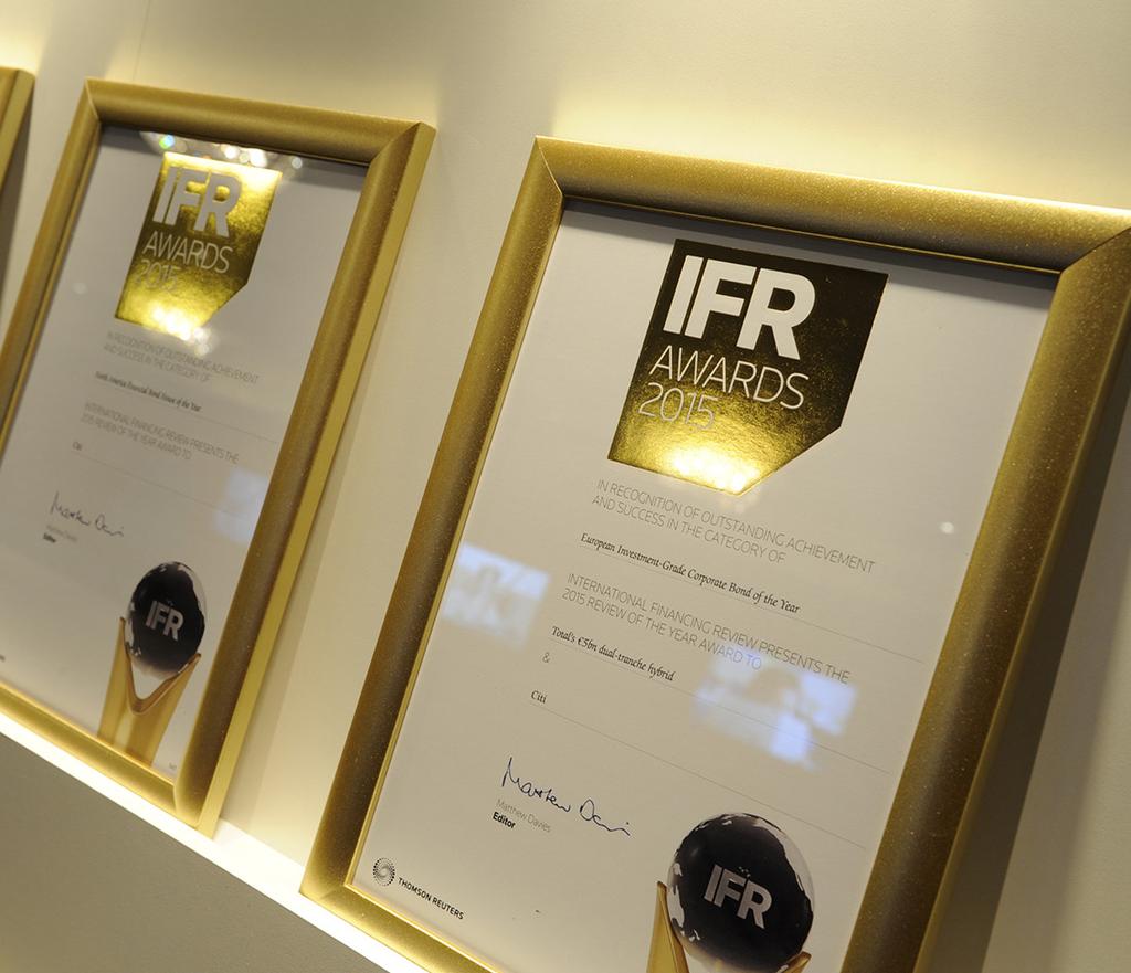 between offices or departments, then a single trophy may not be sufficient. Exact replicas of your trophy can be ordered to ensure that all parties involved are duly recognised.