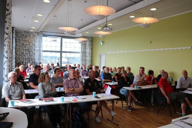 Förbundsmöte Förbundsmöte, Göteborg, 8 maj 2017 Årets FM hölls tillsammans med Postmilen/Bangolf. Vi provade på ett nytt upplägg med att ha mötet söndag.