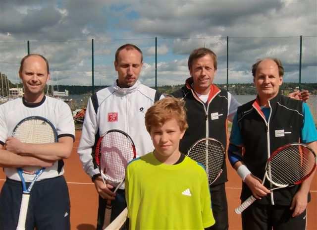 Bo talade om gamla goda tennisminnen han har från matcher med och mot Pehr Svenshammar Sundbybergs TK och Bror Stenberg Arvika TK.