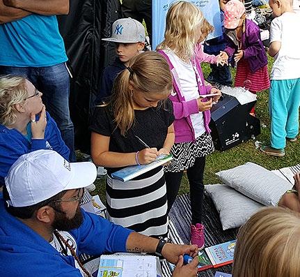 Alla barn ska ha möjlighet till att få ett roligt och bra sommarlov. Därför är Sommarliv en såväl kul som viktig satsning, säger Louise.