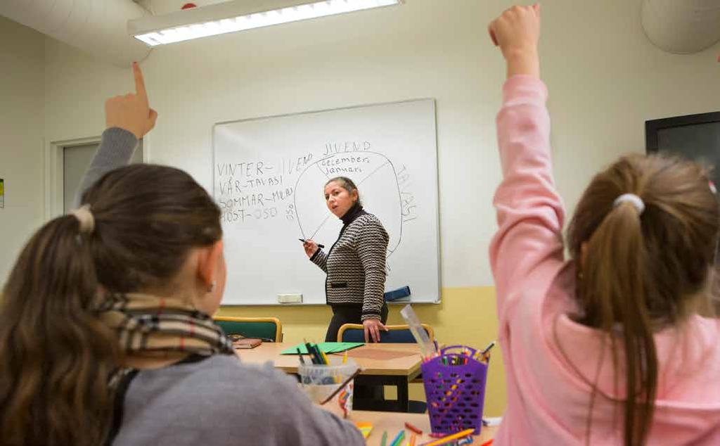 Modersmålsundervisning i romska pågår.