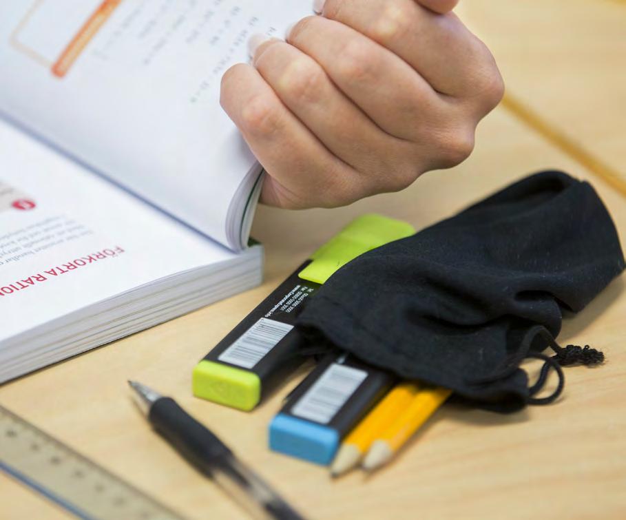 Studiestartsstöd Studiestartsstöd är ett bidrag som vissa arbetslösa kan få under en kortare tid för att läsa in en gymnasieutbildning och öka chanserna till jobb.