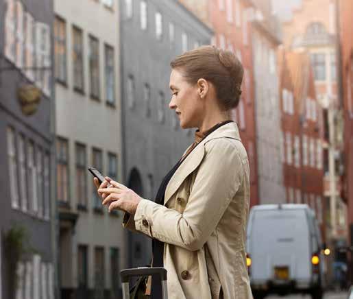 HÅLL KONTAKTEN Tala med dina nära och kära utan distraktioner genom att streama samtal via FaceTime, Skype eller telefonen till hörapparaten WIDEX BEYOND Z.