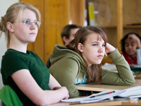 3 Grundskolan Enligt skollagen är barn mellan 7 och 16 år som är bosatta i Sverige skolpliktiga.