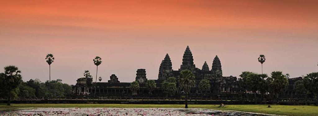 Laos, Kambodja och Vietnam Följ med på en oförglömlig resa genom Indokina. Möt munkar klädda i sina saffransgula traditionella dräkter i det stillsamma Laos.