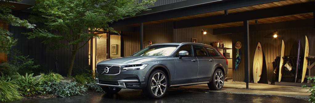 VOLVO V90 OCH V90 CROSS COUNTRY MOMENTUM ADVANCED SE II AUTOMAT Volvo V90 och V90 Cross Country är likt V60 och V60 CC ordentligt välutrustade redan i sitt standardutförande.