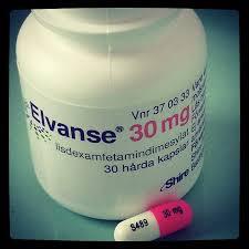 Elvanse långverkande amfetaminsalter Elvanse (lisdexamfetamin) = inaktiv prodrug kopplad till en aminosyra Spjälkas i kontakt med röda blodkroppar till dexamfetamin (den aktiva beståndsdelen) Doseras