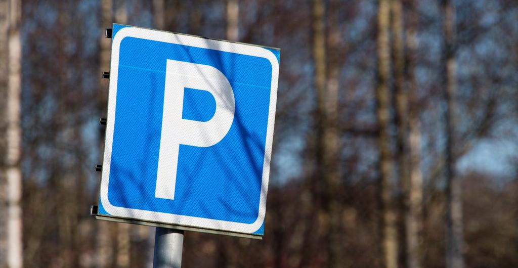 2 4.3 Val av färdsätt efter tillgång till parkering Tillgång till gratis parkering vid arbets- eller studieplatsen har en påverkan på val av färdmedel.