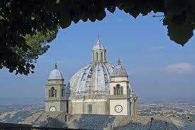 Via Francigena, Montefiascone Rom, 7 nätter 2(7) Dag 1 - Ankomst till Montefiascone Flyger du till Rom så reser du lämpligen vidare med tåg norröver och efter ett eller ett par byten når du