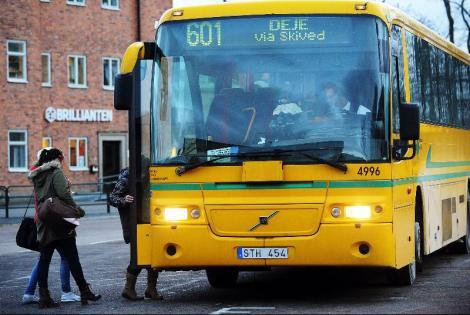 Förslag klart senast 1 april 2018 I utredningen ingår att klarlägga förutsättningar för överföring av verksamhet från Värmlandstrafik och Karlstadsbuss till förvaltning.