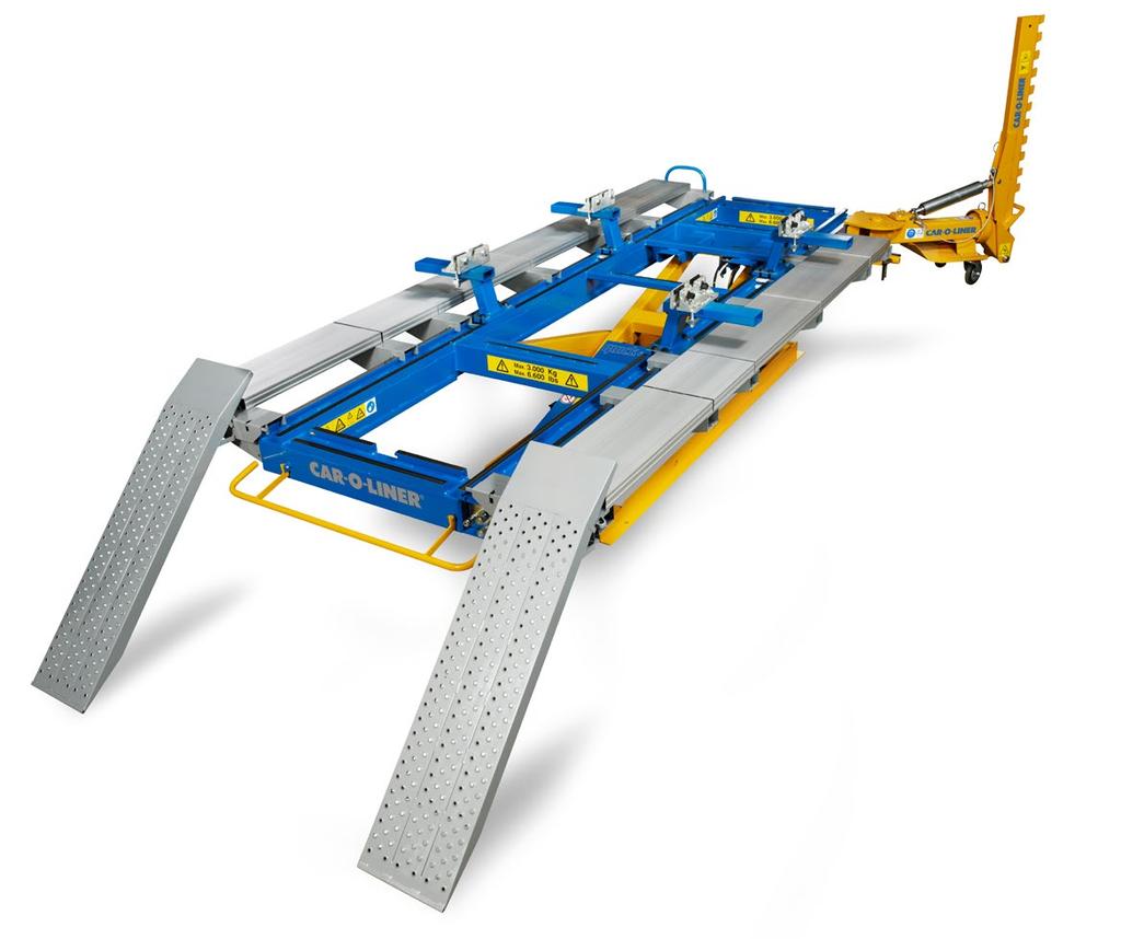 QUICK 42 TM PRODUCTIVITET OCH PRECISION Quick 42 iär en fenomenal, multifunktionell bänk avsedd att hantera alla typer av skador produktivt och noggrant.