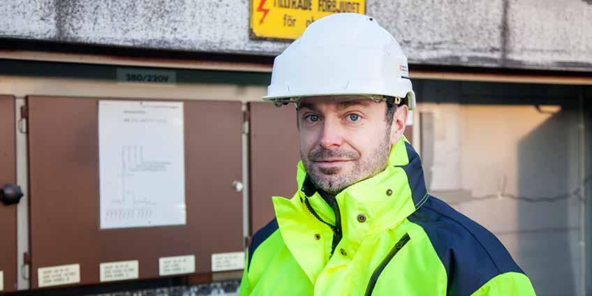 OM ELNÄT Långsiktig planering ger trygg elförsörjning Vid nydragningar och i känsliga miljöer används, då det är möjligt, stolpar av ett ur miljöperspektiv bättre material.