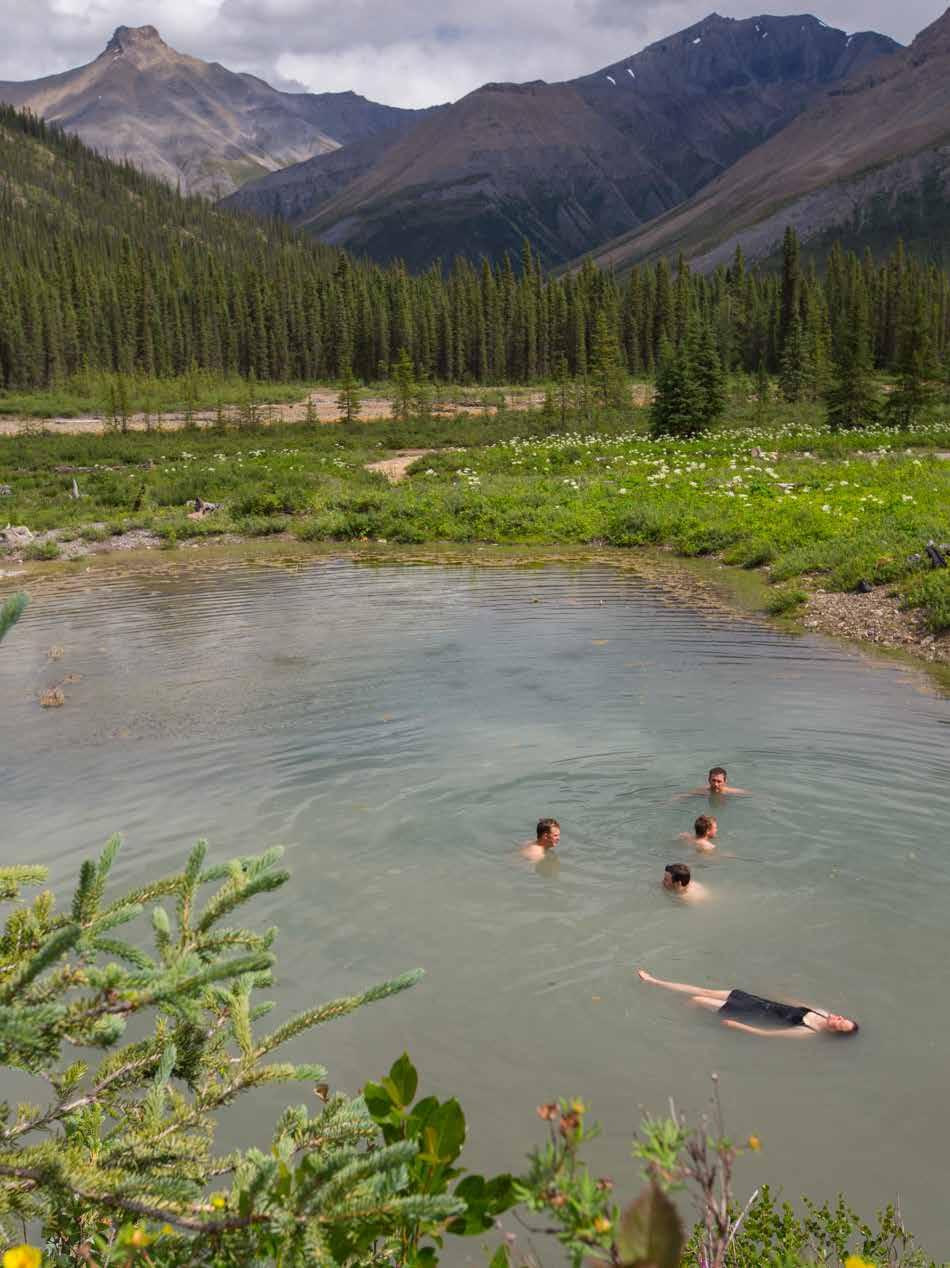 SOAK IN THE SCENERY Broken Skull Hot Springs 36 km Ready to relax in a perfect hot spring? Not too hot, not too cold, and only the scent of fresh mountain air.