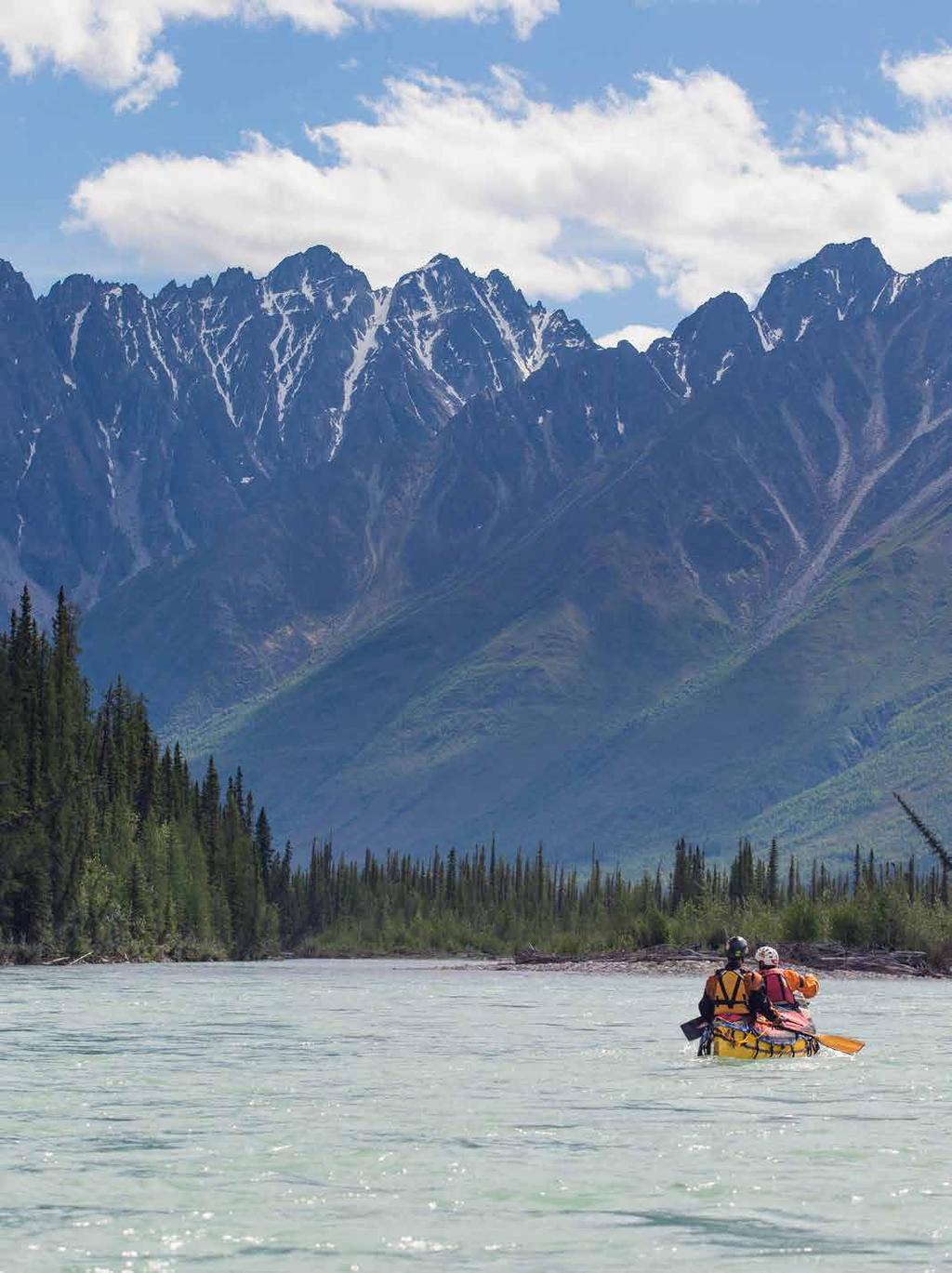 TWO PARKS ONE RIVER Mount Nááts ihch oh and the Moose Ponds Nááts ihch oh Gahniîhthah Mįe (Rabbitkettle Lake) Náįlįcho (Virginia Falls) Nahanni Nahanni Butte Nahanni and Nááts ihch oh The Broken