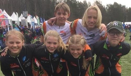 TÄVLINGAR 10-mila Helgen 28-29 april avgjordes 10mila, en av världens största orienteringsstafetter, strax väster om Nynäshamn.