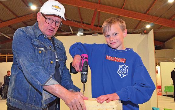 Korpen Scen Grönklitt Monter 37 VEM r jobb lediga jobb ys PLATS Grönklitt Monter 37 HOH Event Johan och