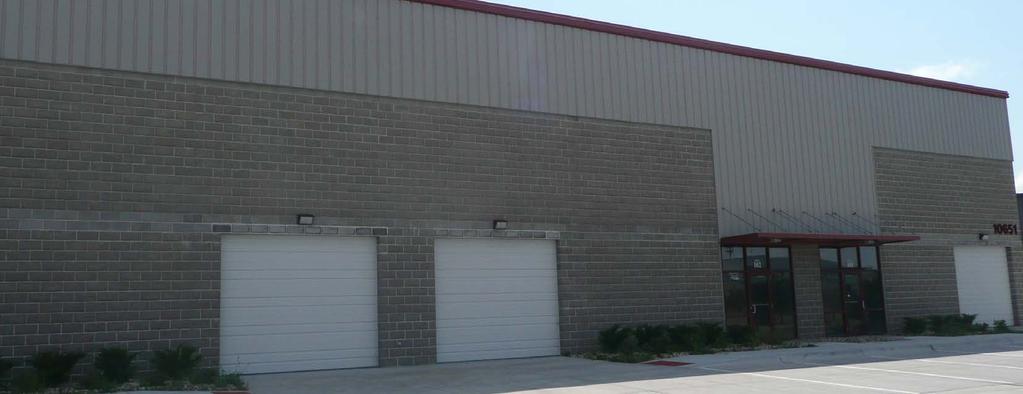 INDUSTRIAL FOR LEASE VAL VISTA INDUSTRIAL BUILDING 10651 Chandler Road La Vista, Nebraska NNN 7,650-45,900 SF HIGHLIGHTS All bays have dock and drive-in door access Excellent access to I-80