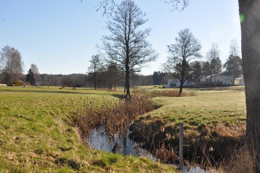 Naturmiljö och rekreation Planområdet utgör en del av ett viktigt tätortsnära rekreationsområde.