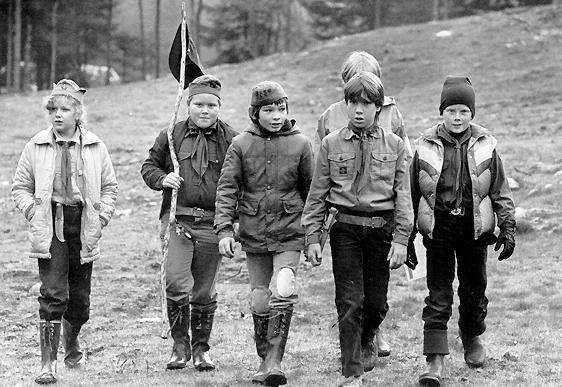 Historiebeskrivning Under de senare åren har den svenska scoutrörelsen varit föremål för en omfattande omorganisering.