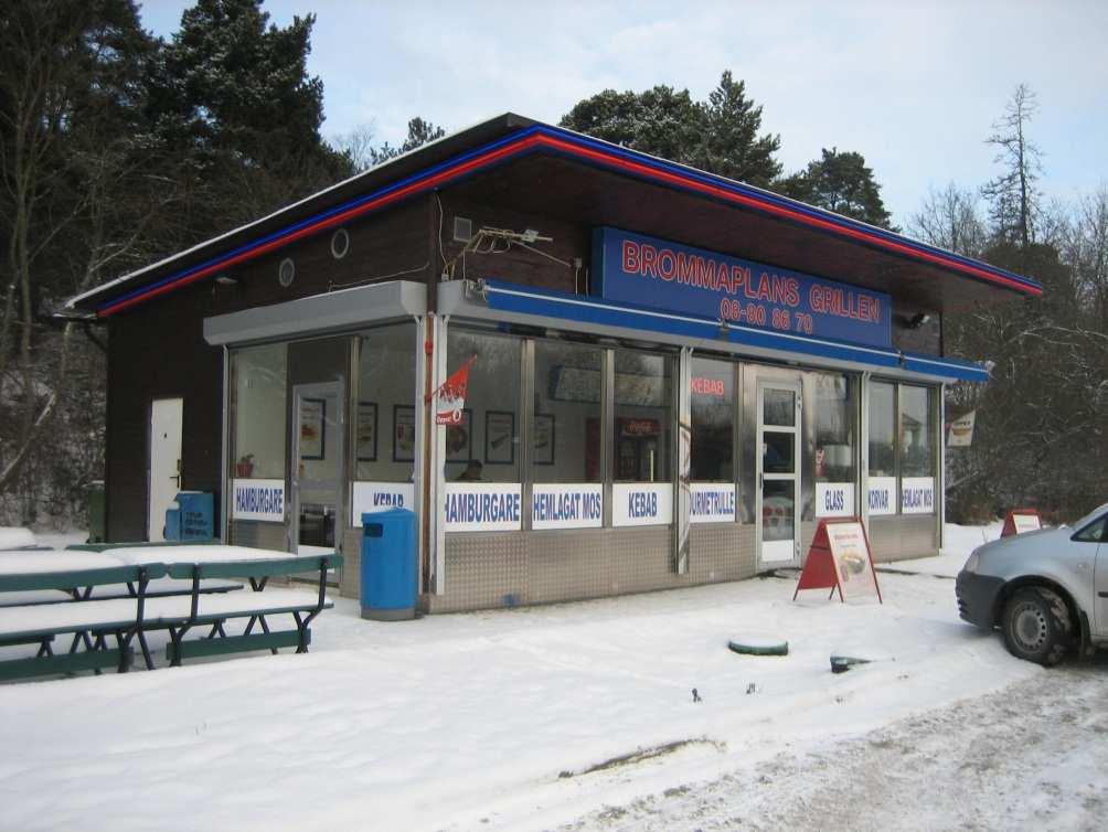 Sida 6 (8) Kioskbyggnad, foto taget från sydväst, 2012-02-09. Natur Naturvärden Planområdet befinner sig i ett kärnområde enligt stadens ESBOnätverk (Ekologiskt särskilt betydelsefulla områden).