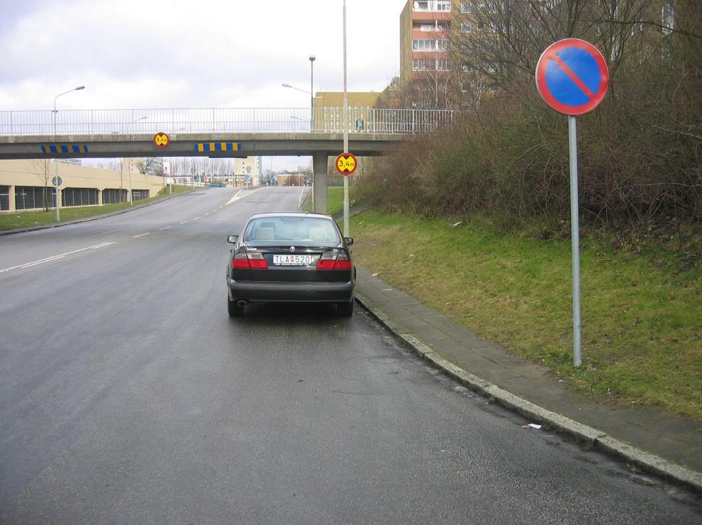 63 I vilket fall anses det att du har parkerat? A När jag har stannat bilen för att släppa av en passagerare.