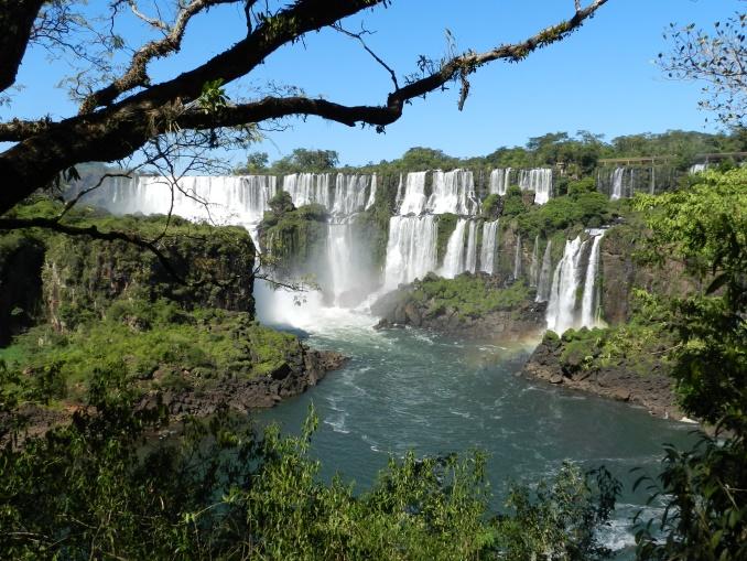 3 feb Brasilianska sidan av vattenfallen (f, lunchbox, m) Vi ska uppleva Iguazu Falls igen och idag från den brasilianska sidan.