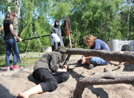 Visa film i klassrummet eller på biograf Kompetensutveckling för pedagogisk personal Våra filmpedagoger fortbildar gärna lärare, pedagoger och personal.