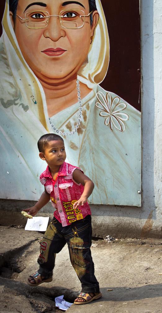 Parlamentsvalet i Bangladesh våldsamt Dagen för parlamentsvalet i Bangladesh blev mycket våldsam och minst 17 personer dödades.