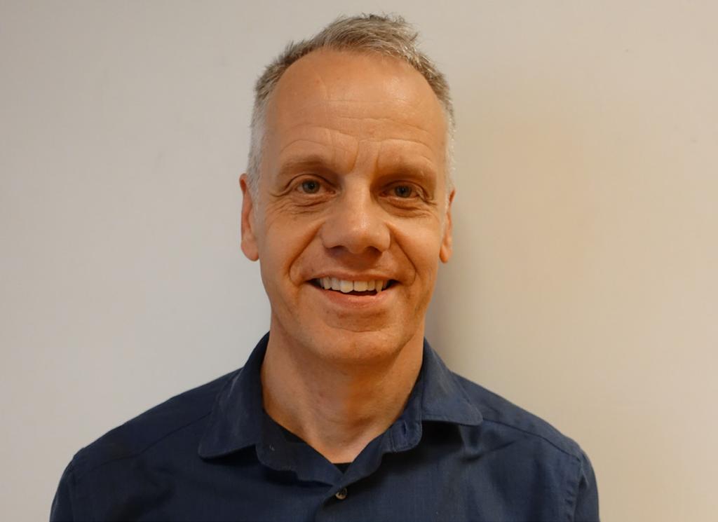 Foto: Maj-Lis Koivisto Vem är vem hos SUS och i föreningen? Foto: Maj-Lis Koivisto 1. Vad gör du i SUS/i föreningen? 2. Hur kom det sig att du engagerade dig för SUS? 3.