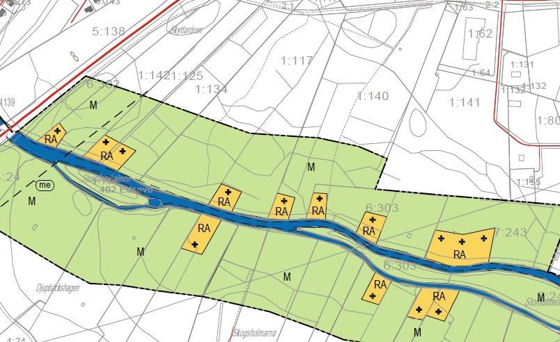 1-13 planläggningen finns en byggplats för fritidsbostäder. De delar av generalplanen som även rör detaljplanen har i generalplanen anvisats som jord- och skogsbruksområde (M). Bild 9.