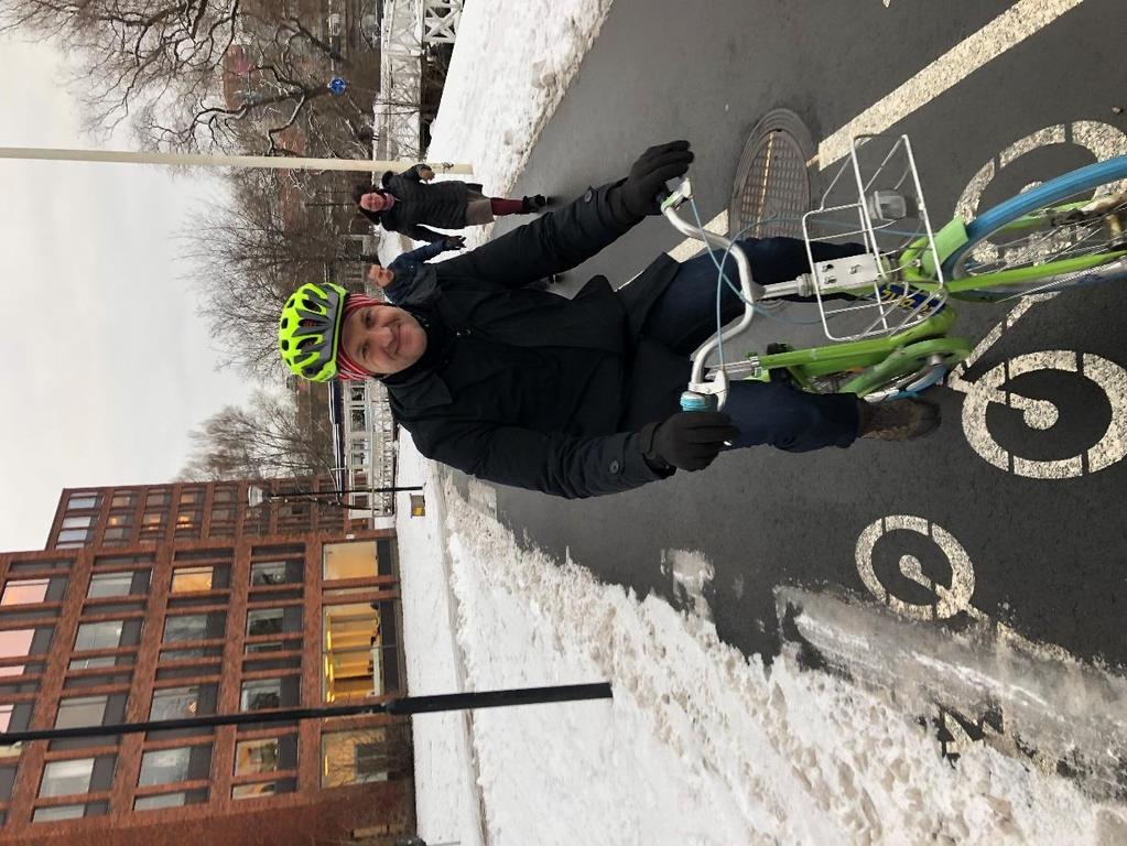 Friflytande mobilitetstjänster Bra för rörligheten i staden Skräpigt, trångt