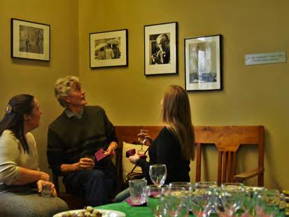 The exhibition is situated in the Mediation room of the Institute. Pictures below are from the vernissage on 23 October.